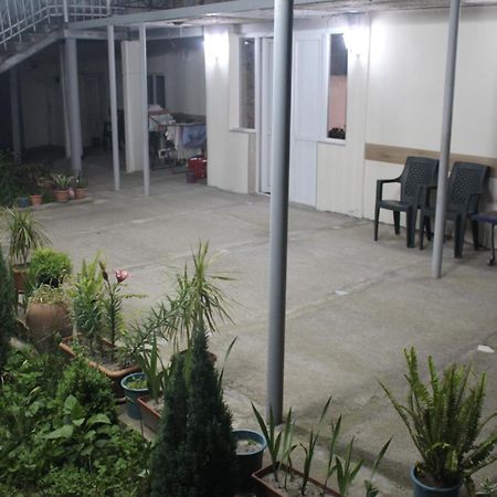 Guesthouse Levani Gori Esterno foto